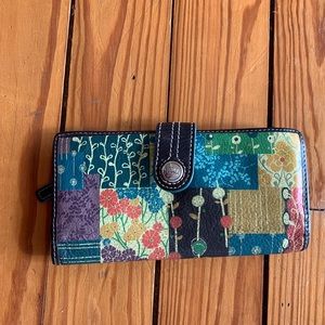 Fossil wallet